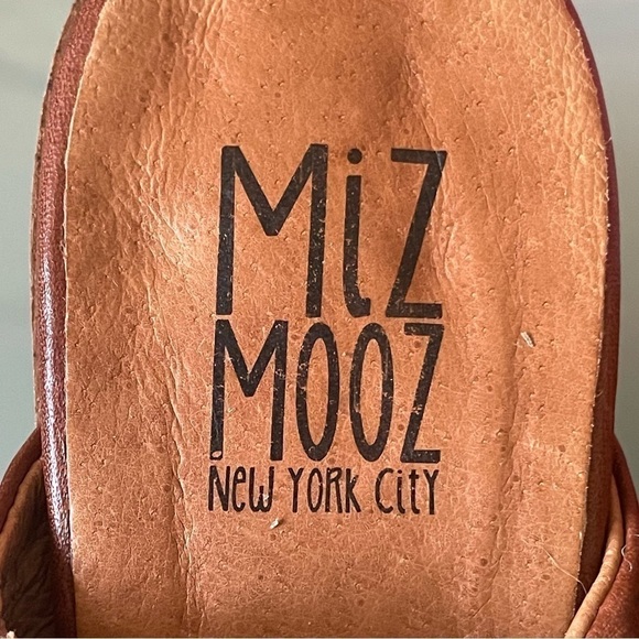 Miz Mooz Leather Sandals 2”  Stacked Block Heel Size 37 - Picture 2 of 13